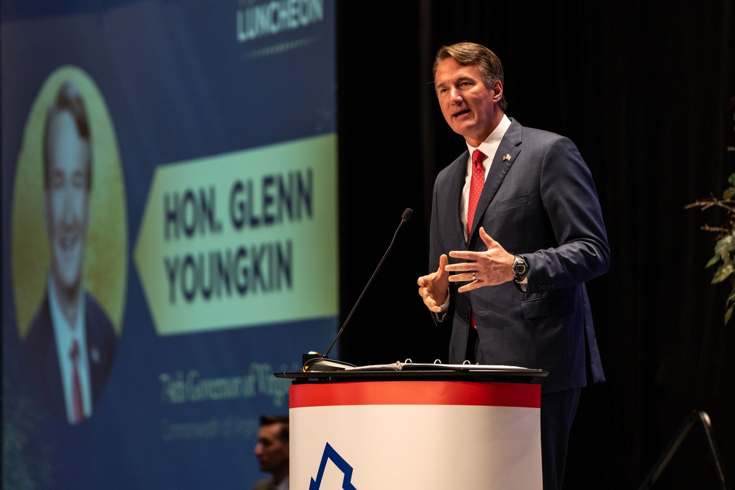 Virginia Governor addressing a group at a Veterans Affairs conference at the Richmond Convention Center V3