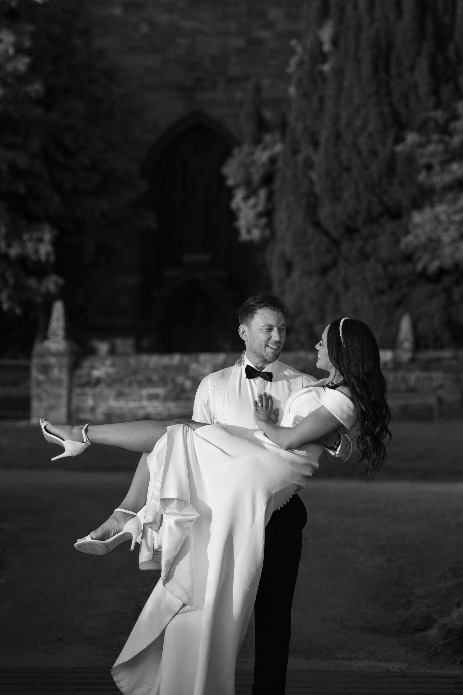 bride-and-groom-sunset-golden-hour-stockton-house-wedding-shropshire