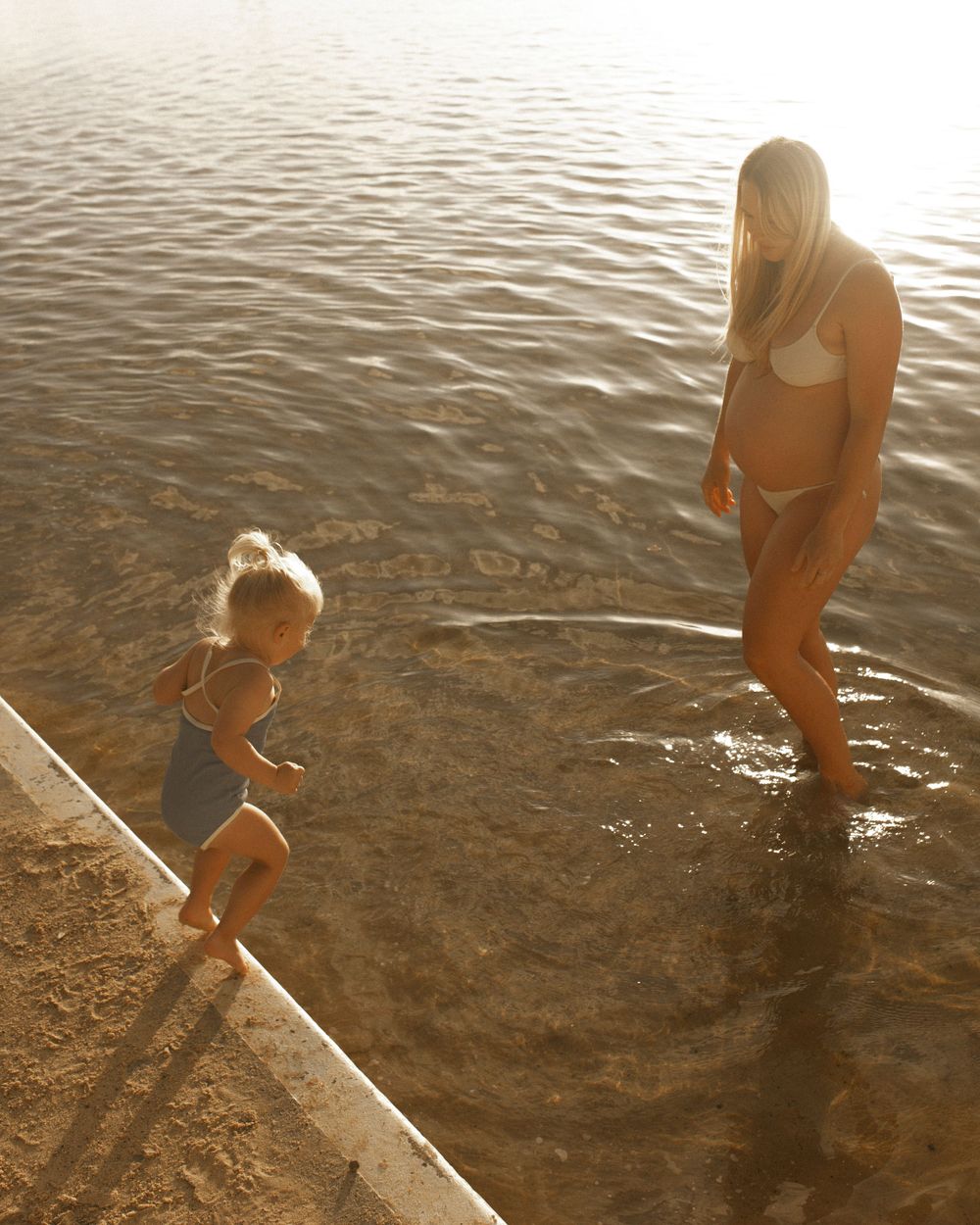 Beach Maternity Session, Newcastle Australia