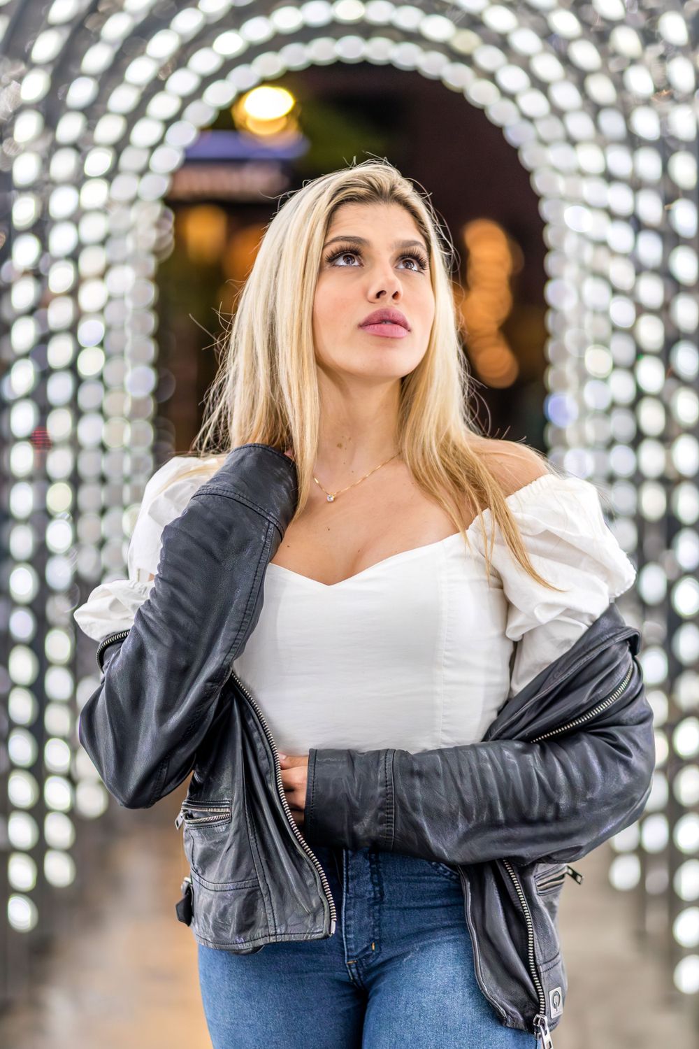 Stunning Brazilian model, Beatriz Sonnewend being photographed by Keith Malda in a light tunnel in London