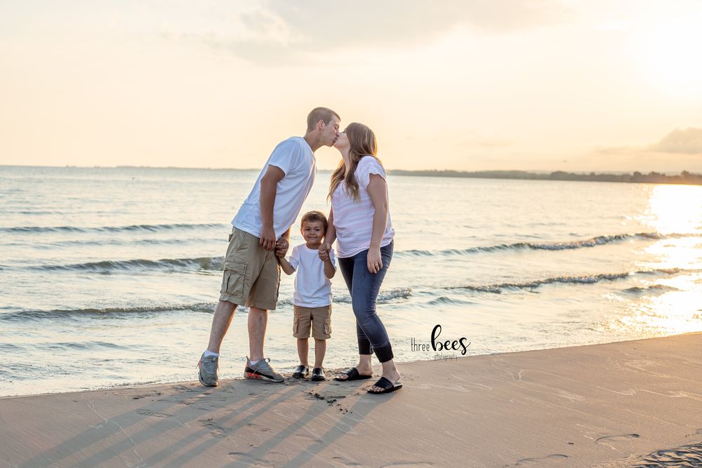 familyphotography, quinte west, trenton, brighton, cobourg ontario, family photos, photography, studio photography,