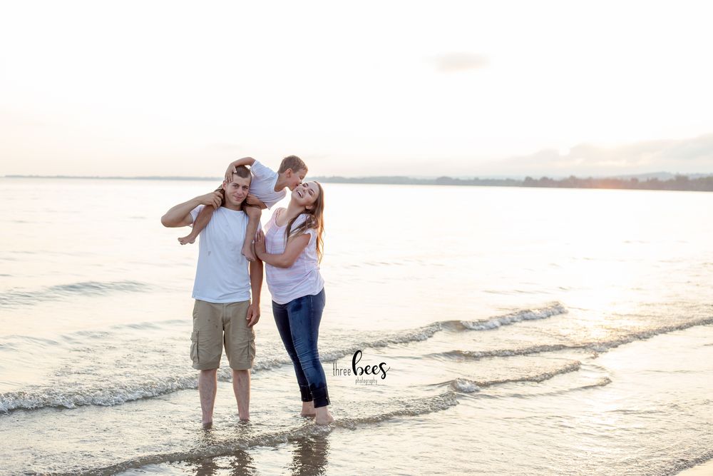 familyphotography, quinte west, trenton, brighton, cobourg ontario, family photos, photography, studio photography,