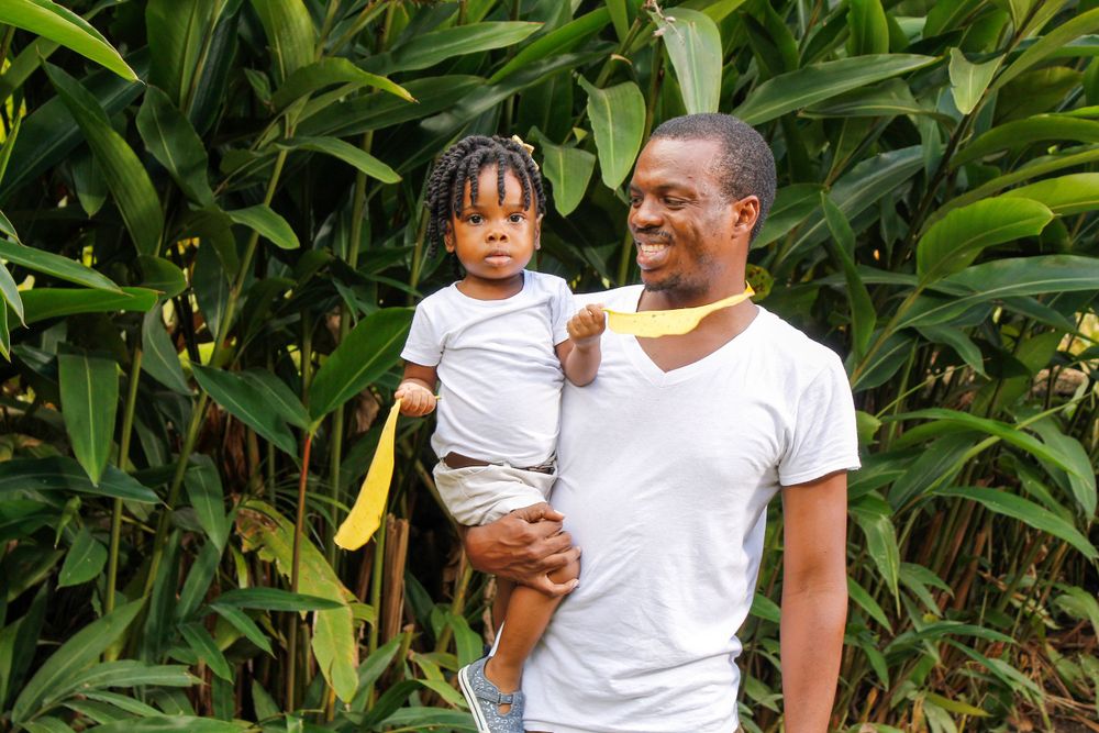 personal portrait kids (children) and family photography in jamaica, weddingwire
