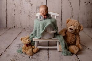 #newbornphotographywigan #newbornphotographer #babyphotographer #newbornphotoshoot #wigan