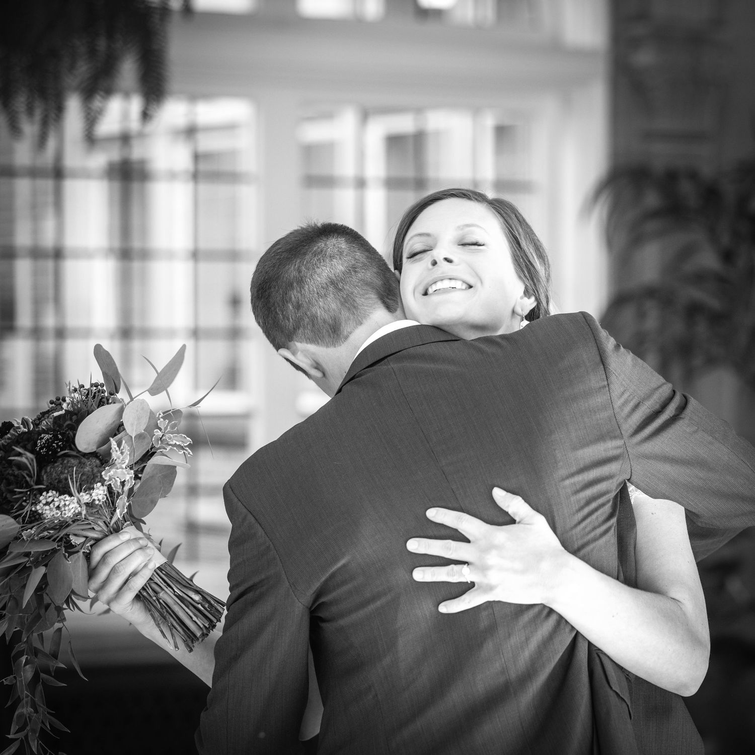 Gorgeous al fresco wedding at Laurel Hall in Indianapolis