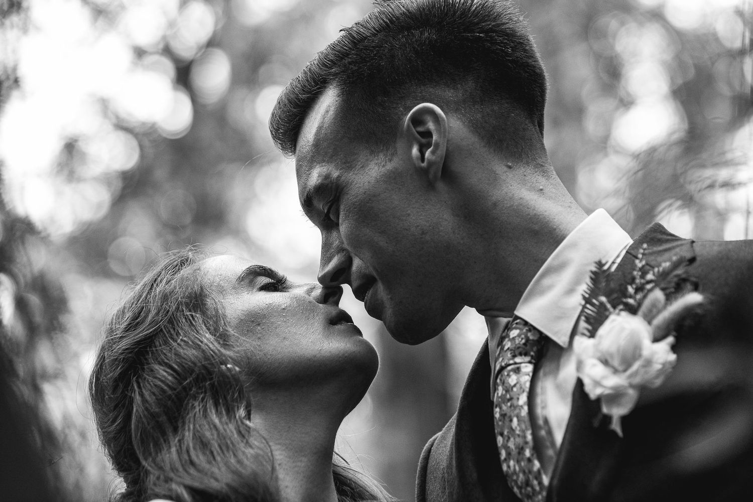 rochford hall tasmanian wedding photography relaxed documentary style
