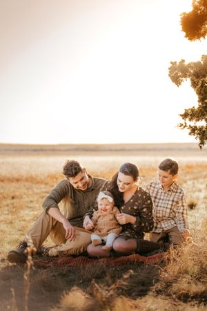 Altus Lawton Medicine Park Quartz Mountain State Park, Family Photoshoot Session, siblings mother, fields, Oklahoma sunset, trails, baby