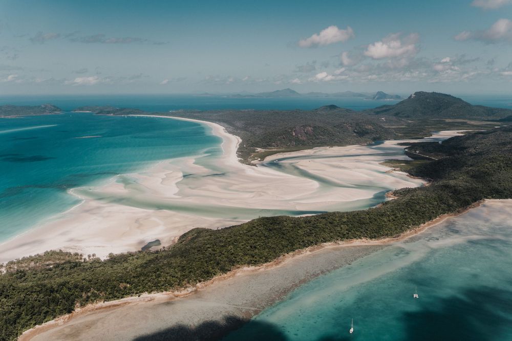 Drone photograph of Hills Inlet, Whitsunday Islands.