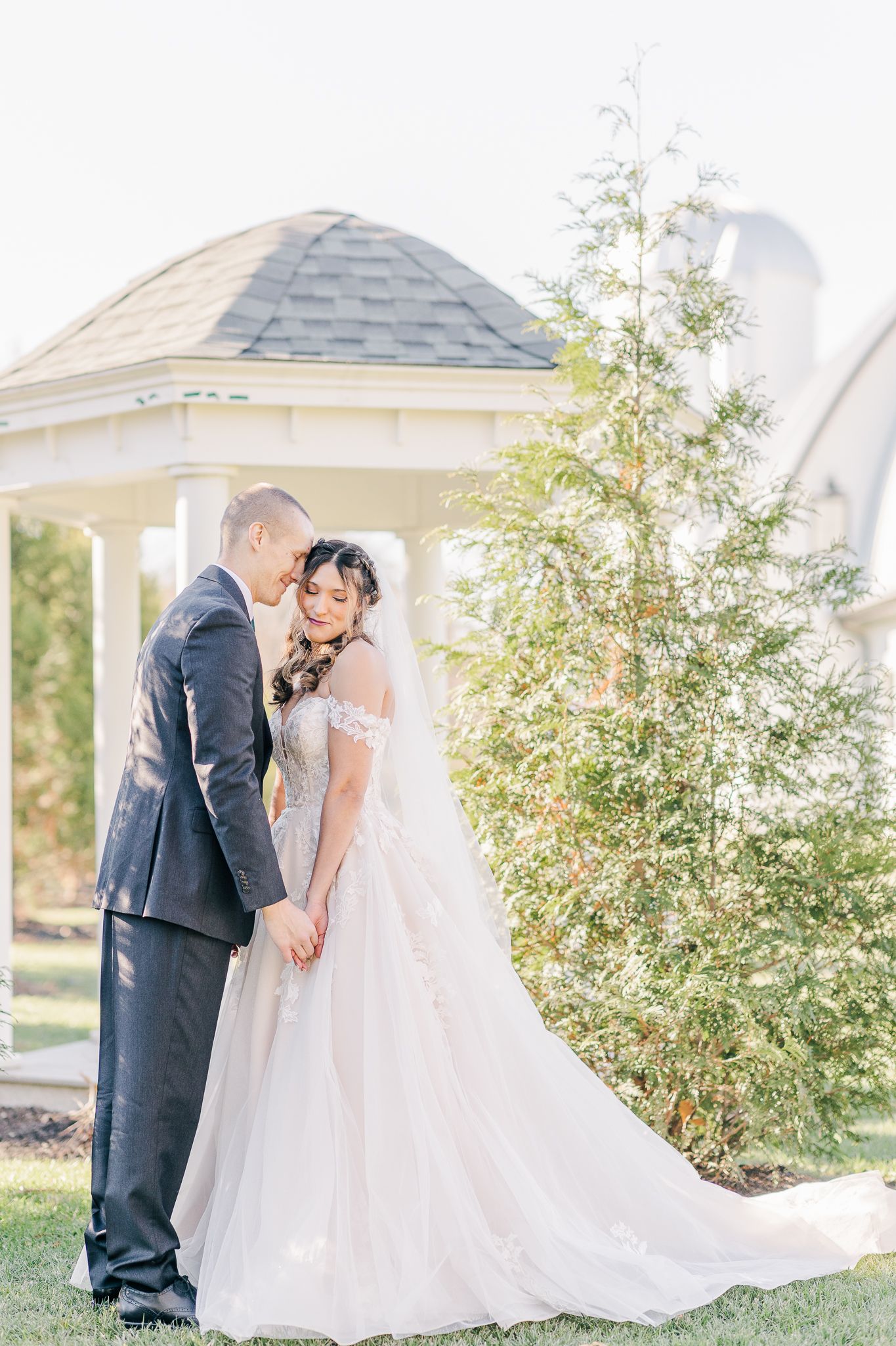 SWEENEY BARN VIRGINIA WEDDING PICTURES