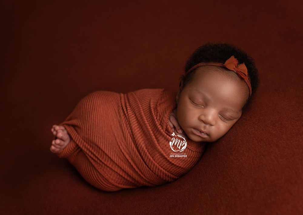 Studio newborn session mariposapix in manheim pa baby sibling