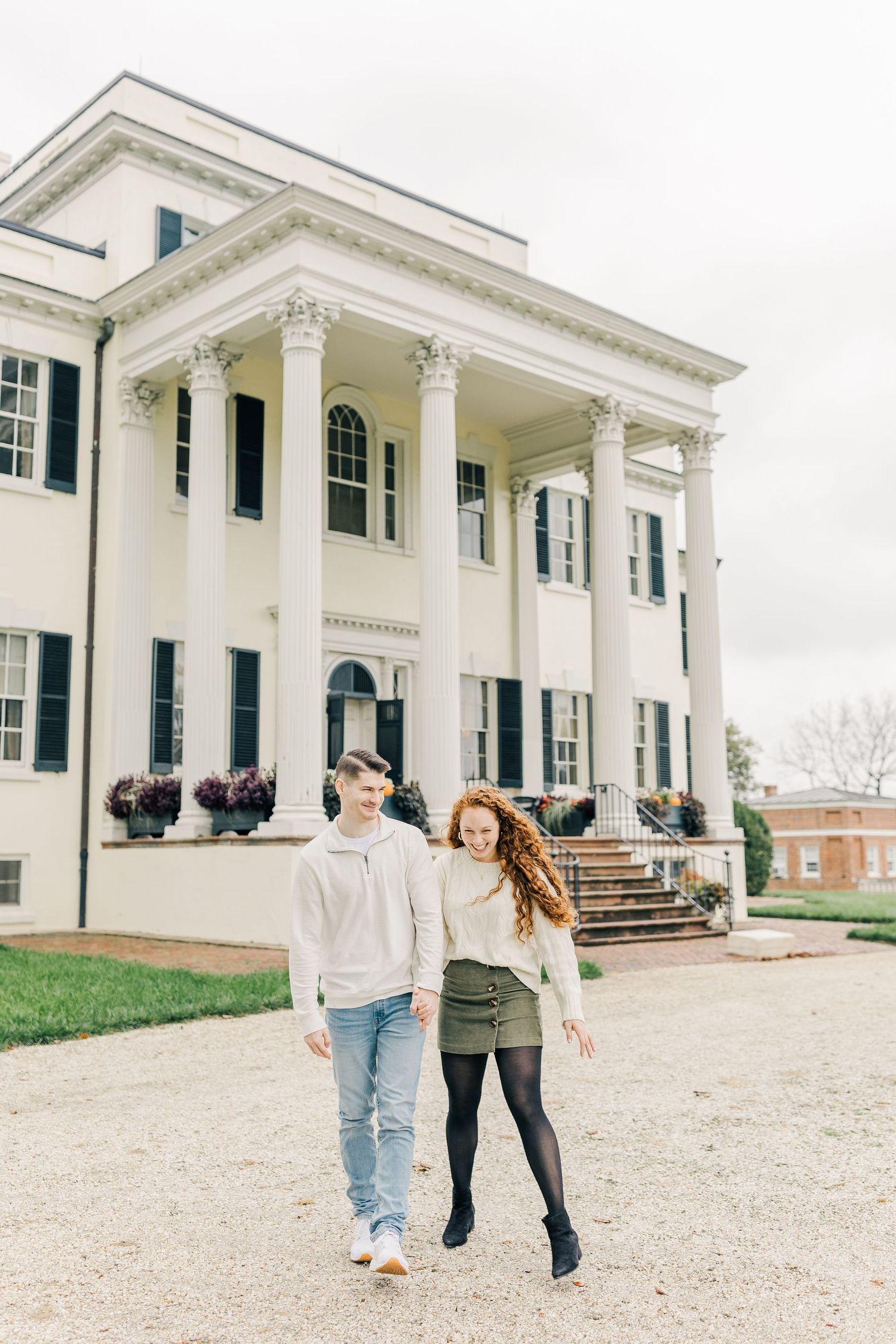 OATLANDS HISTORIC HOUSE LEESBURG VIRGINIA ENGAGEMENT PICTURES