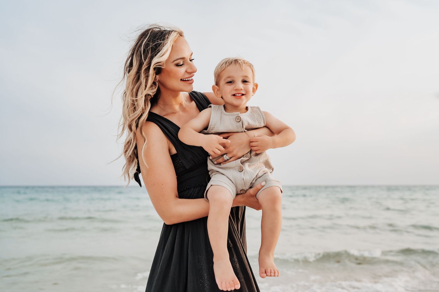 Destin Florida Family Photographer Sam Haines Photography Destin Sunset Family Photo Session