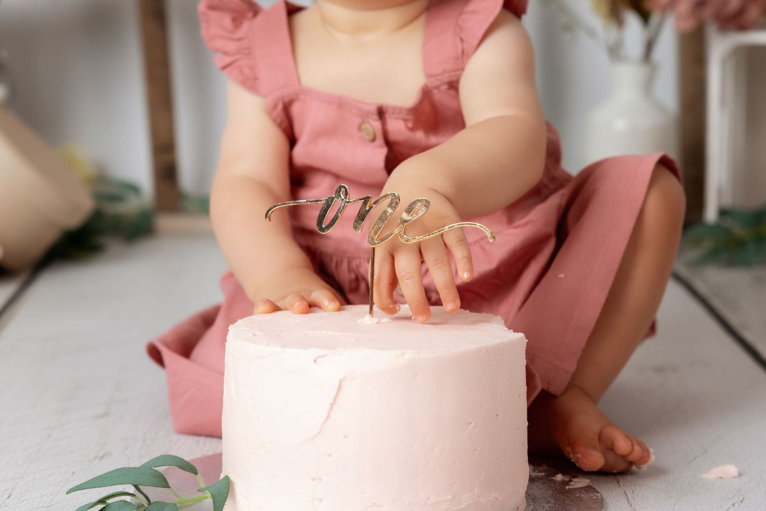 Smash the Cake Neuchâtel – Immortalisez le moment magique où votre bébé découvre son gâteau d'anniversaire