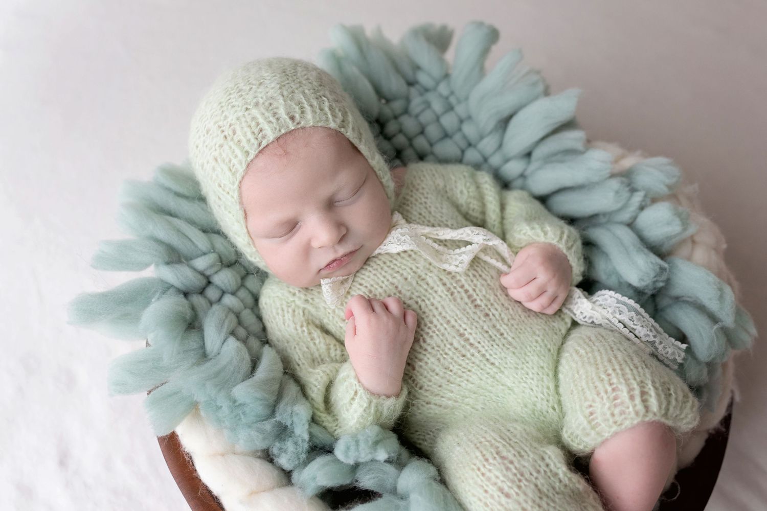 newborns, newborn photography, newborn photographer, delaware newborn photography, delaware newborn photographer,