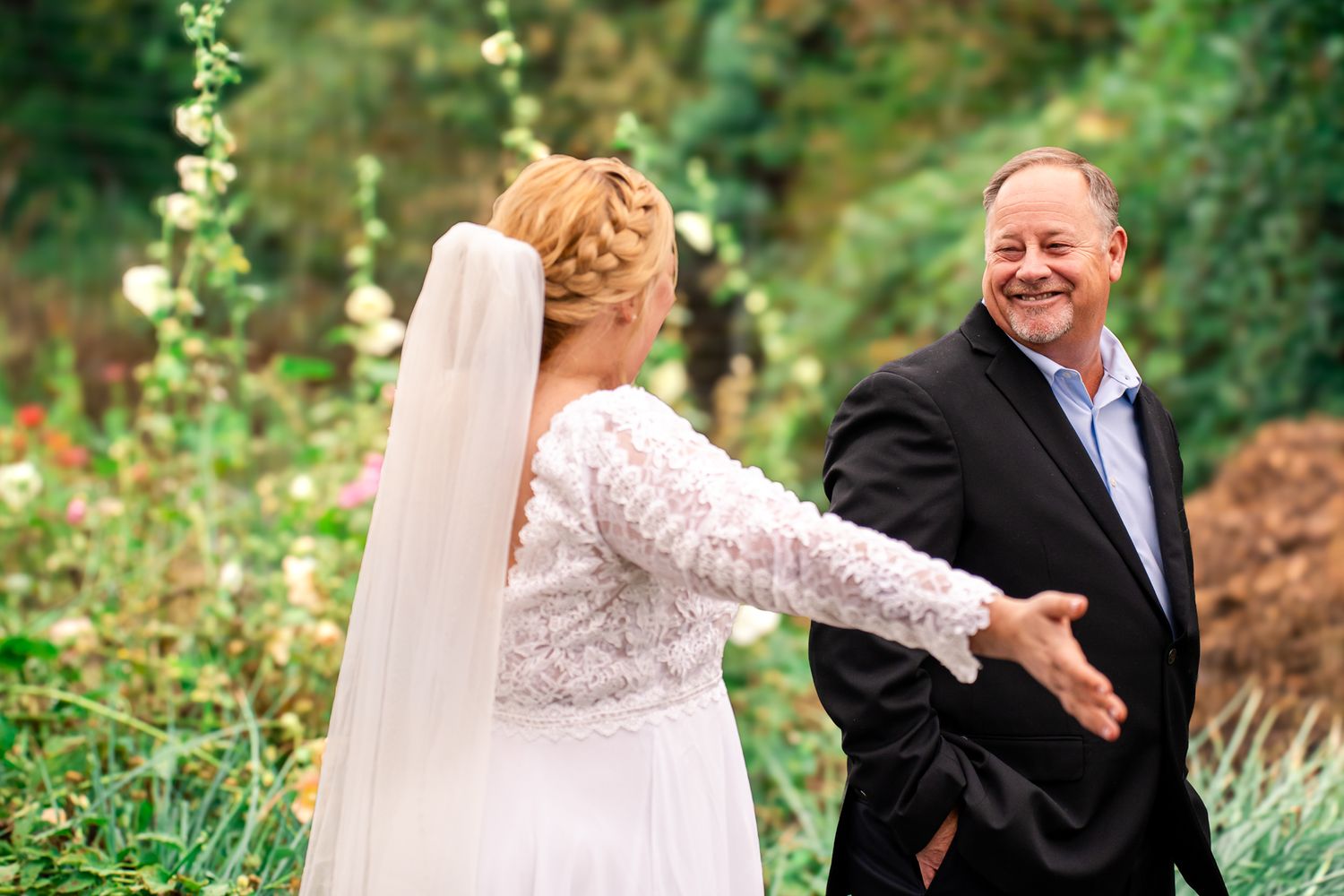 first look with the bride's father