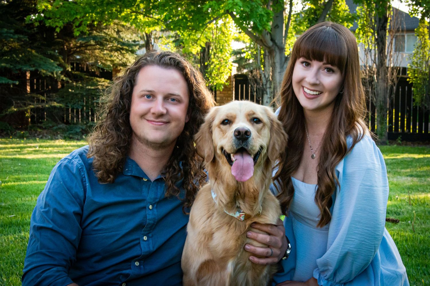 couple-with-dog.jpg, couple with dog, dog-friendly couple portrait, couple with their dog in summer