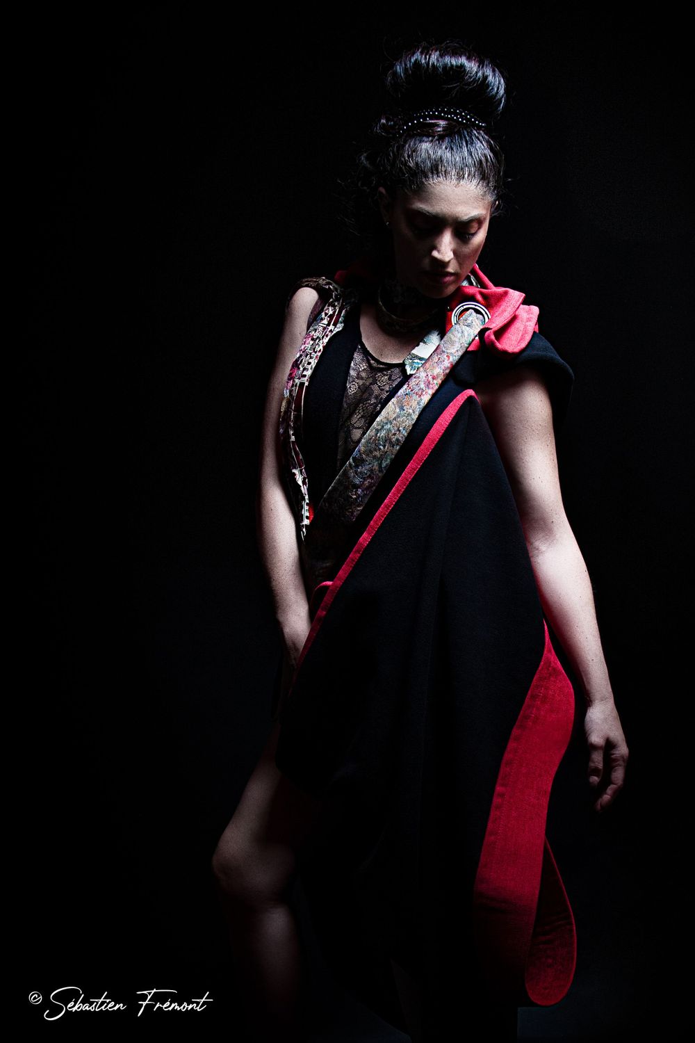 Sébastien Frémont - Fashion Photographer - Omolusa / Melanie Patzo - Paris Studio