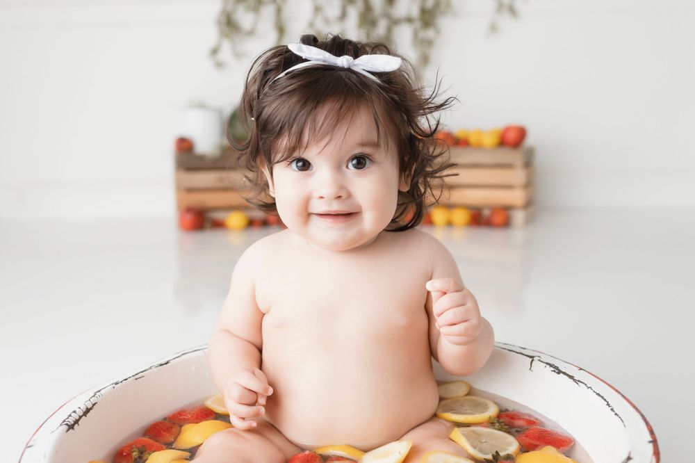 newborn_senior_family_milestone_cakesmash_SouthernIllinois_Herrin_Marion_Carterville_Benton_MtVernon-41.jpg