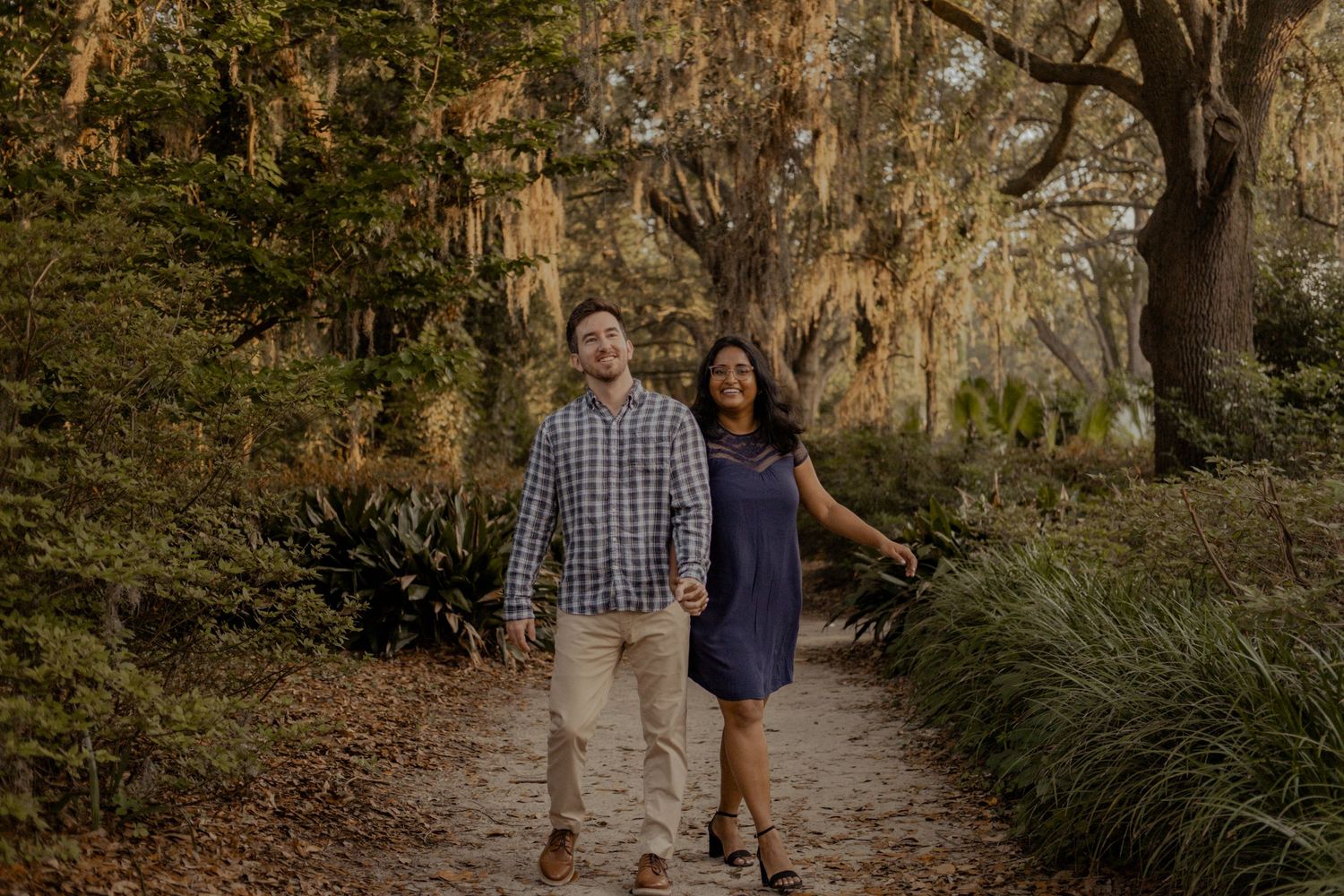 Elopement intimate wedding photographer, based in Iceland charleston South Carolina North Carolina destination wedding