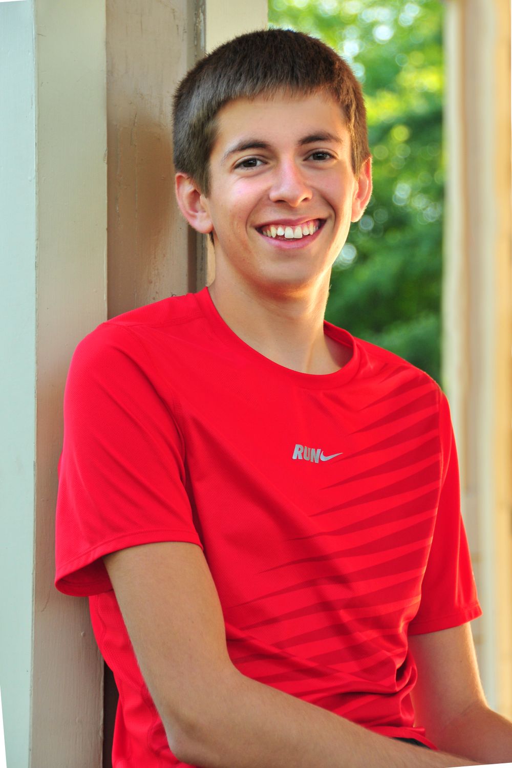 high school senior boy smiling