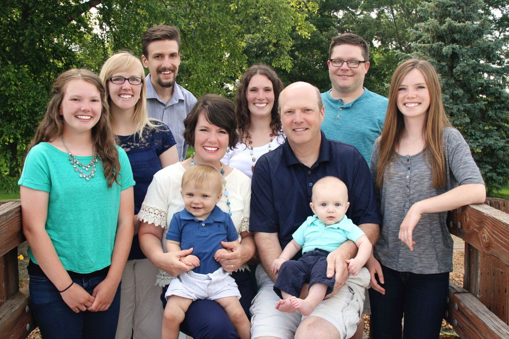Minnesota Large Family Photographer
