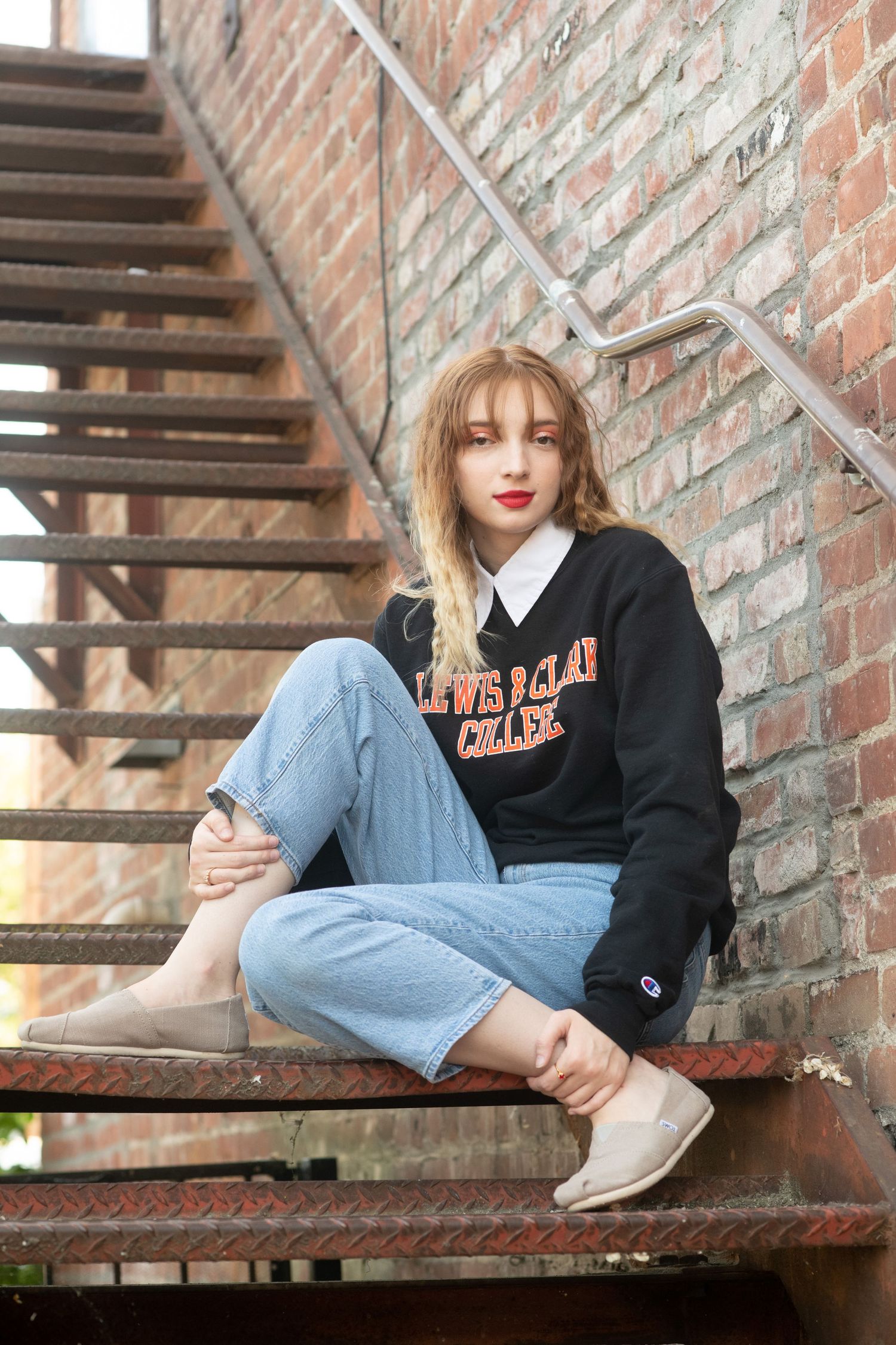 High School Senior Portrait in Downtown Tracy, Tracy CA.