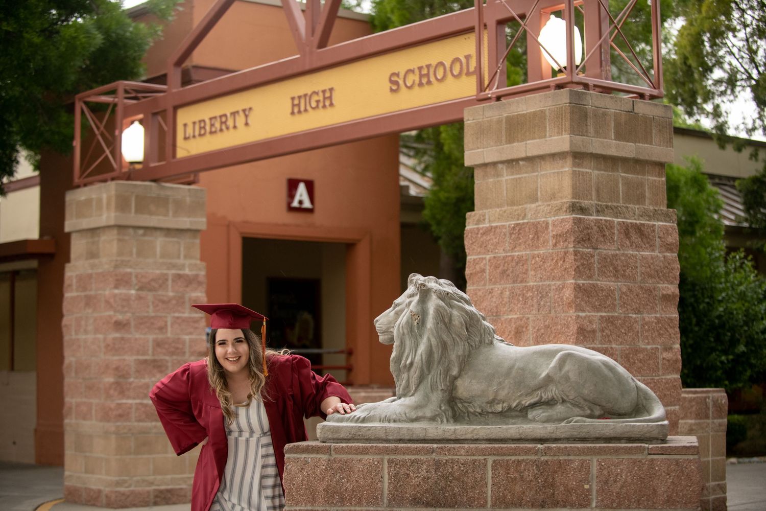 The House of The Lyons Senior Portrait, Brentwood CA
