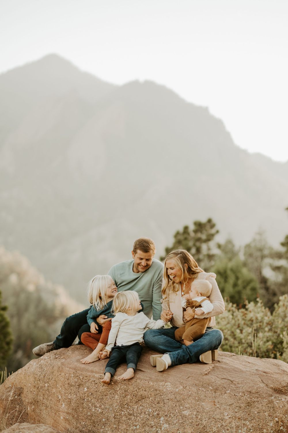 Family photo in the mountains of Colorado