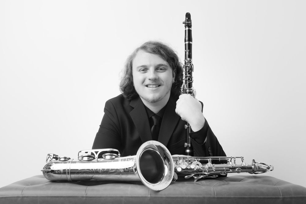SENIOR PHOTOS WITH MARCHING BAND STUDENT AT SWANSBORO NC PHOTOGRAPHY STUDIO SAMANTHA ANN PHOTO FAMILY PHOTOGRAPHER