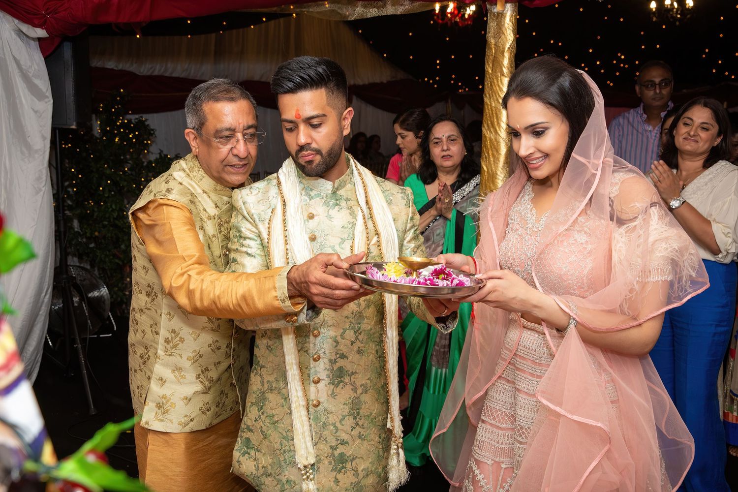 Hindu wedding ceremony by Manchester Asian Wedding Photographer - TODAYSMYDAY.