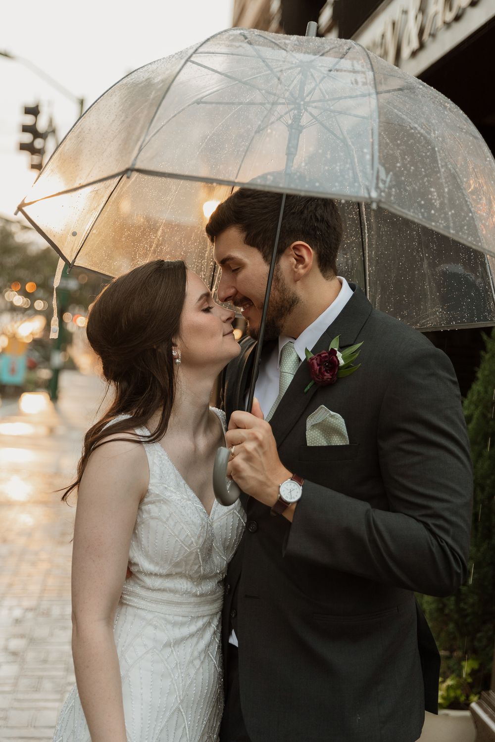 wedding-photos-outside-the-faulkner-jackson-ms