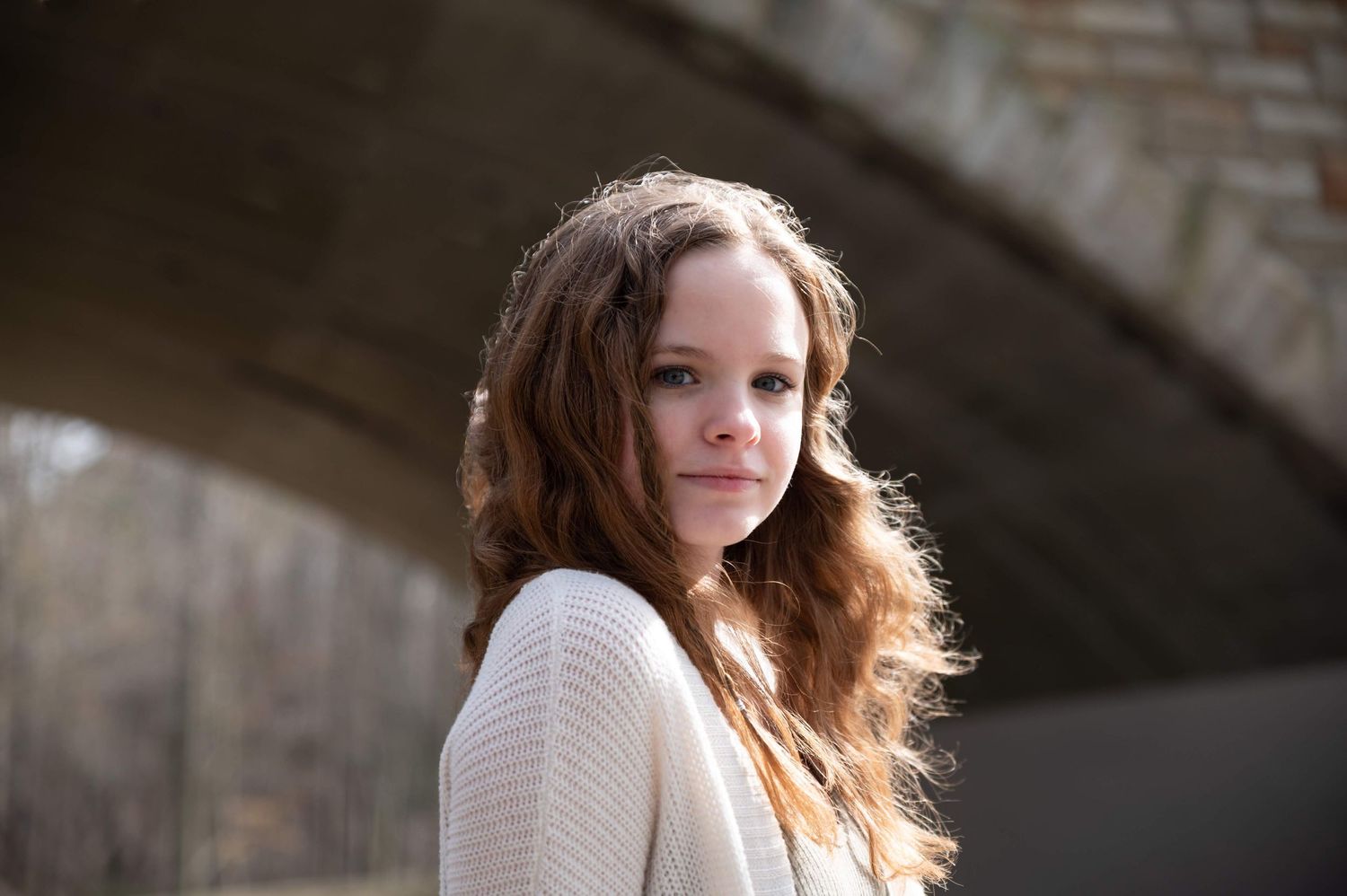 senior photo outside cleveland ohio