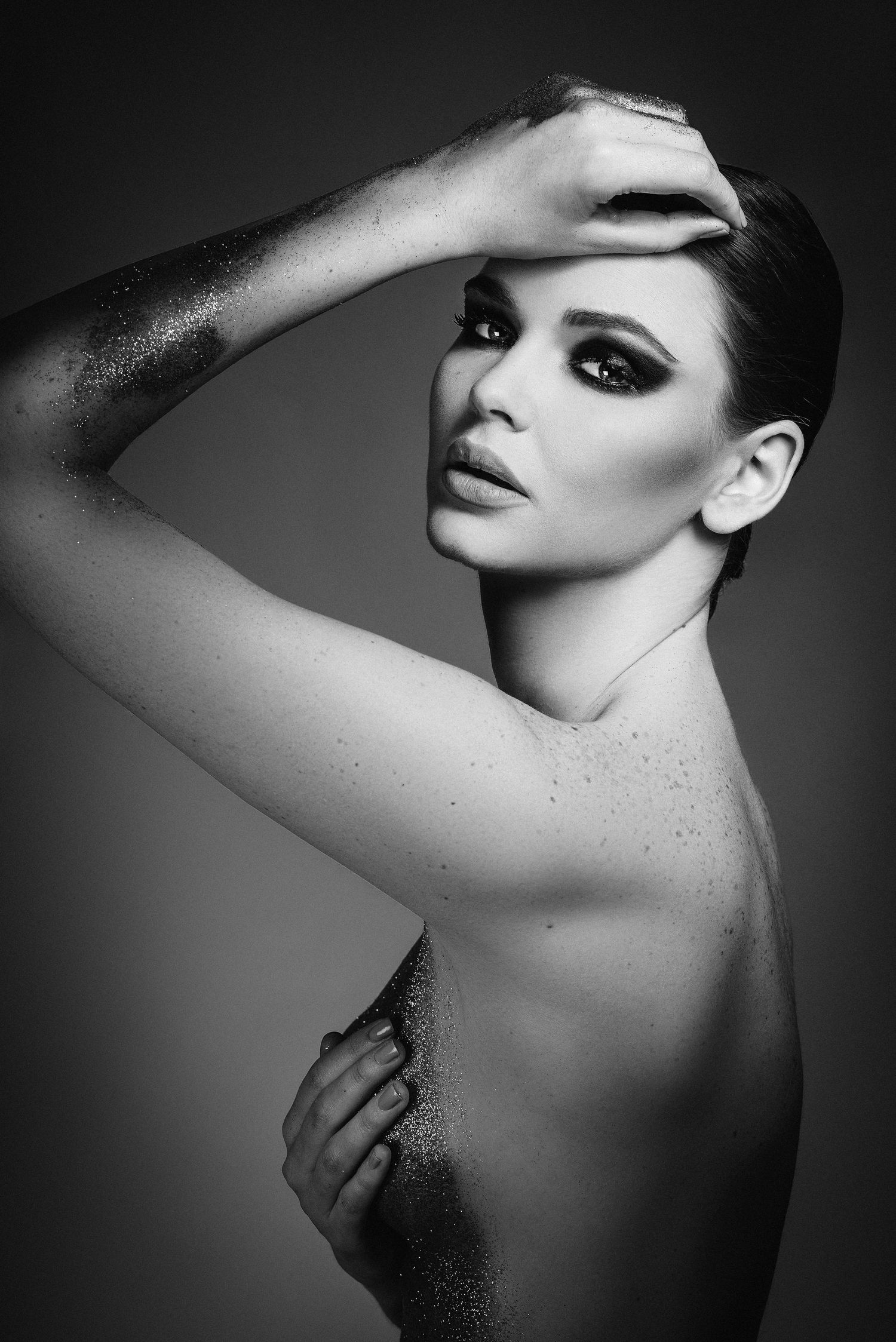 beauty-portrait-wedding-photographer-casandra-dohotar