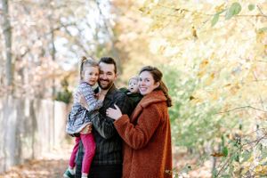 Family Portrait of The Doyles at The Fresh Pond Reservation in Cambridge, MA