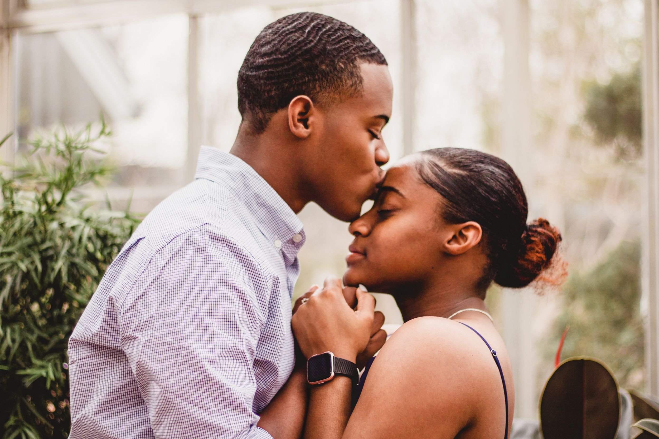 Engagement photos, Asheville engagement photos, Asheville nc photographer, romantic photos ideas, documentary style photographer Asheville,