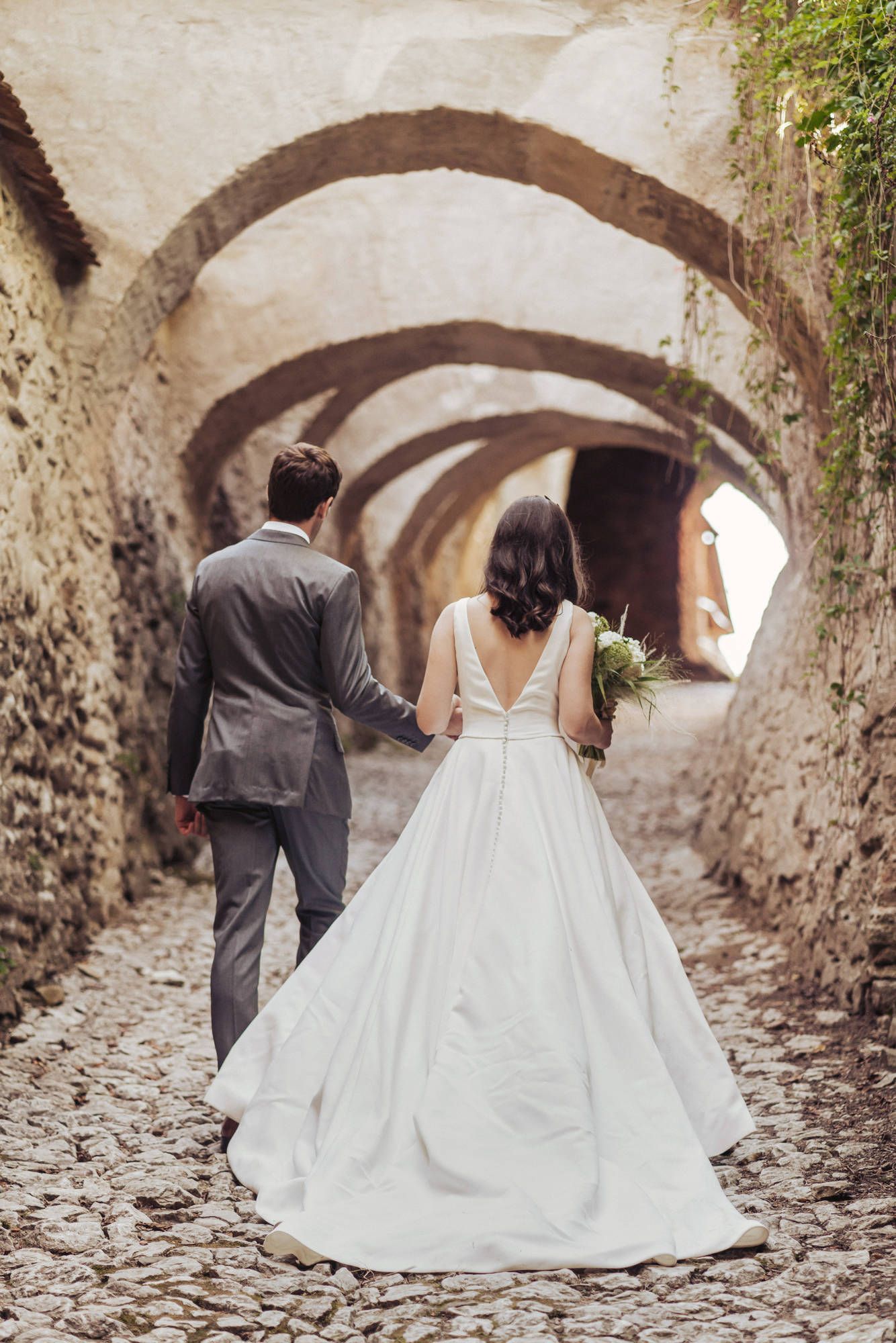 https://lucianavargaphotoart.mypixieset.com/blog/maria-gabis-after-wedding-biertan-1/