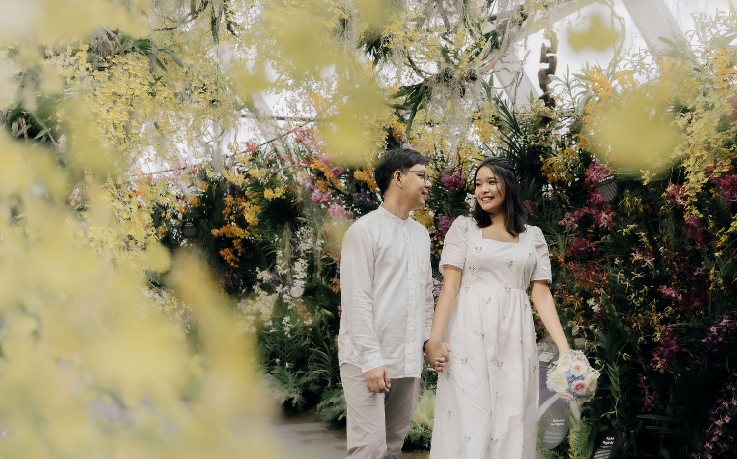 Graduation Shoot in Singapore - Eyes on You Weddings | Editorial ...