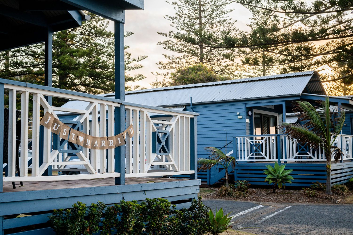 NRMA Breakwall Caravan Park Cabins on the water with Just Married Sign