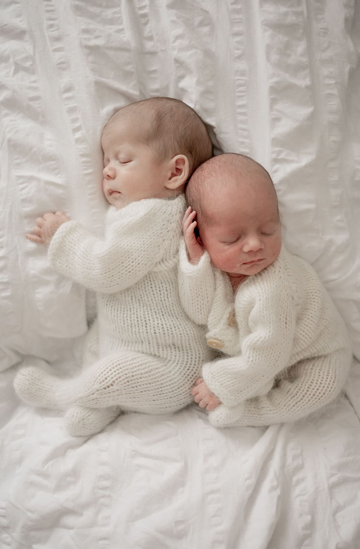 twin newborn photographer casino