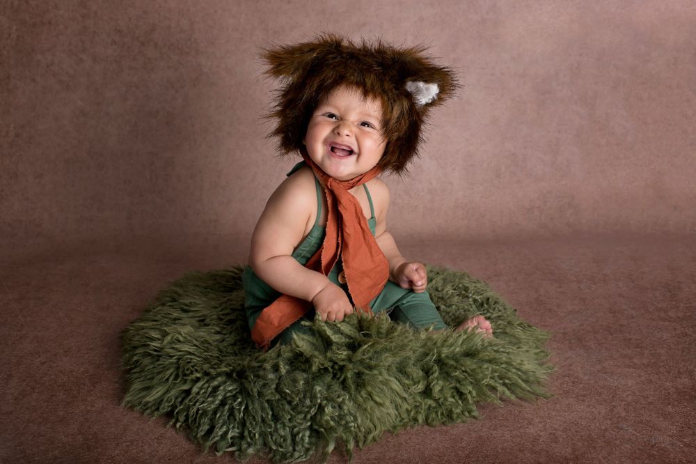 Melbourne Maternity, Newborn, Baby, Cake smash and family photographer located in South Morang Melbourne.
Baby Snapz is run by Melina Barlow