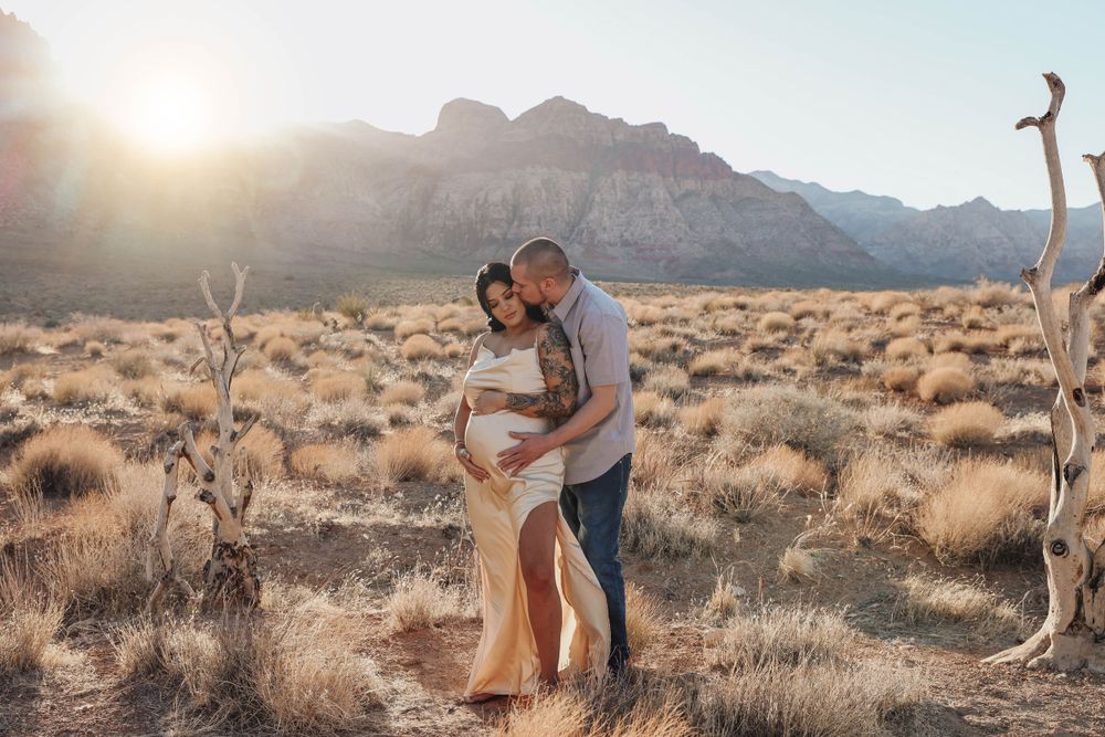 Wedding Engagement Family Maternity Senior photographer in Las Vegas, NV