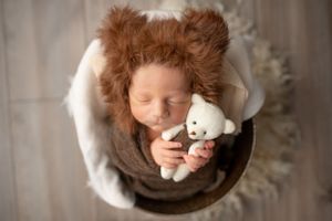 Pittsburgh newborn photography, in-home session, bear hat