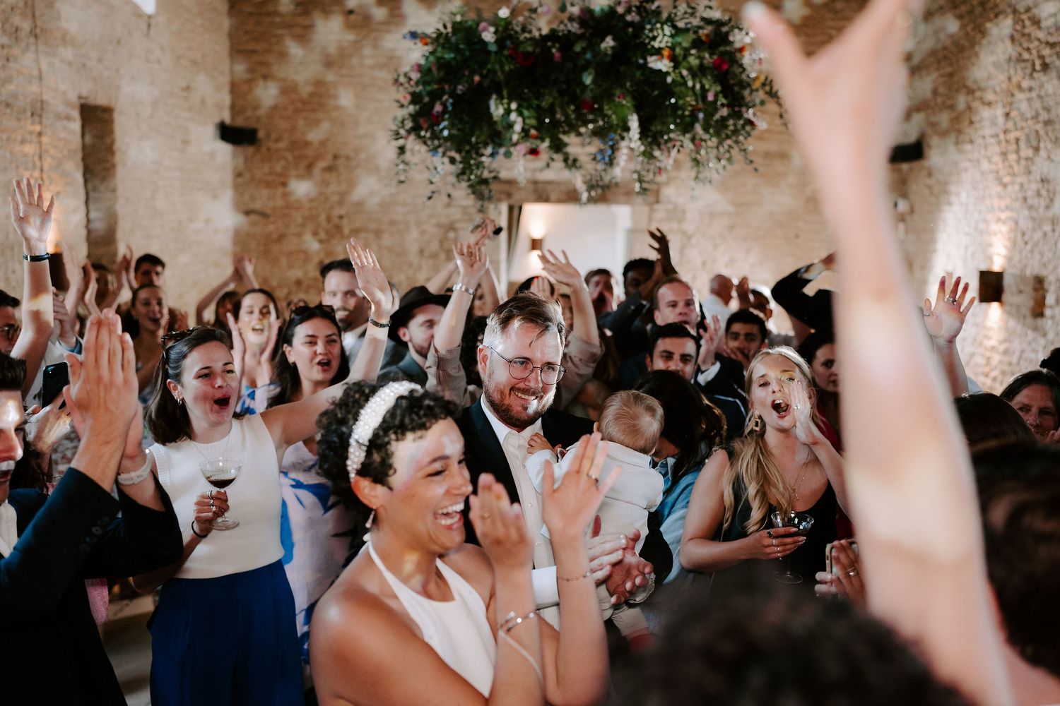 dance-floor-party-old-gore-yardspace-events-wedding