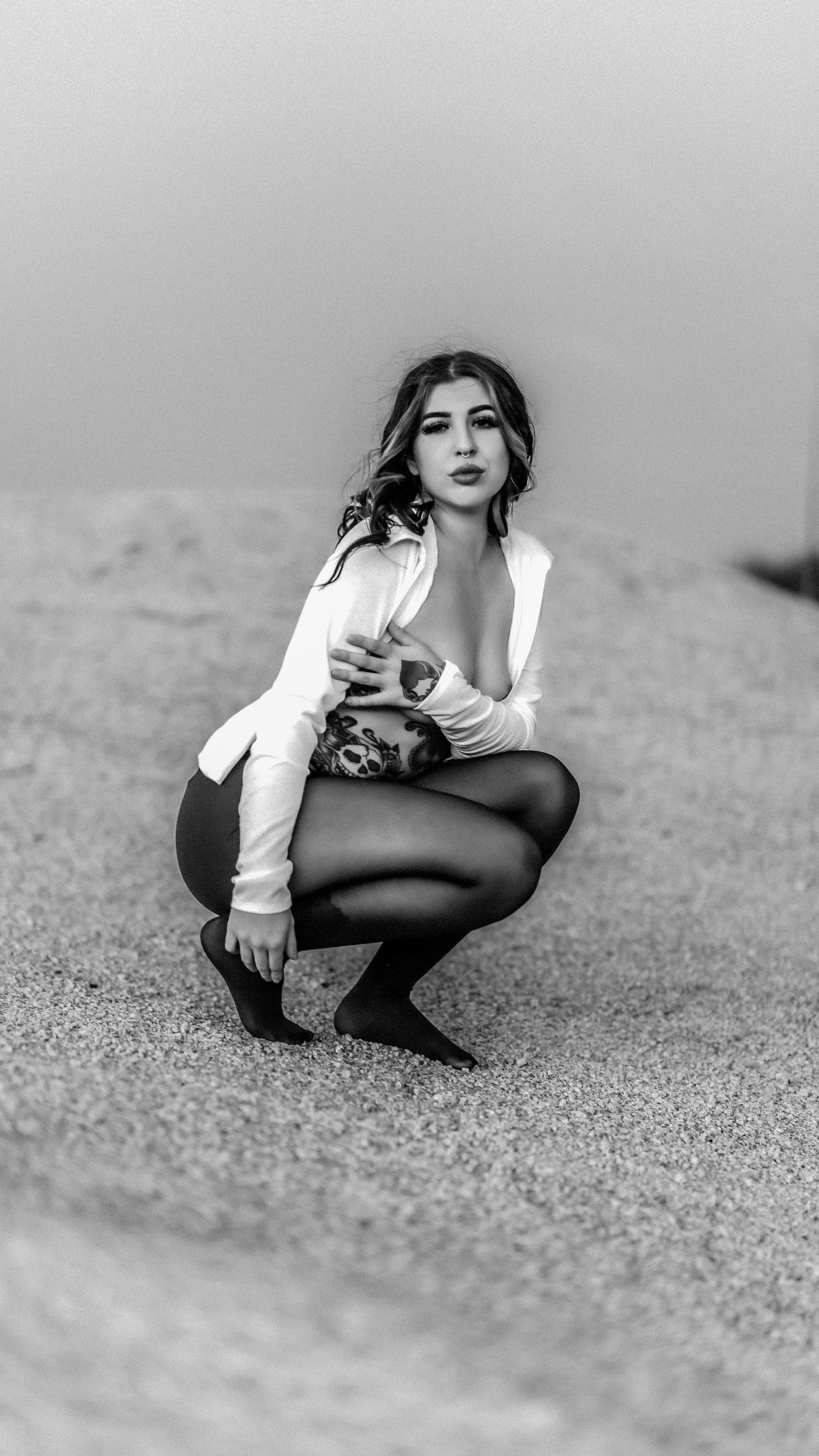 Southern California high desert boudoir outdoor sessions photographer