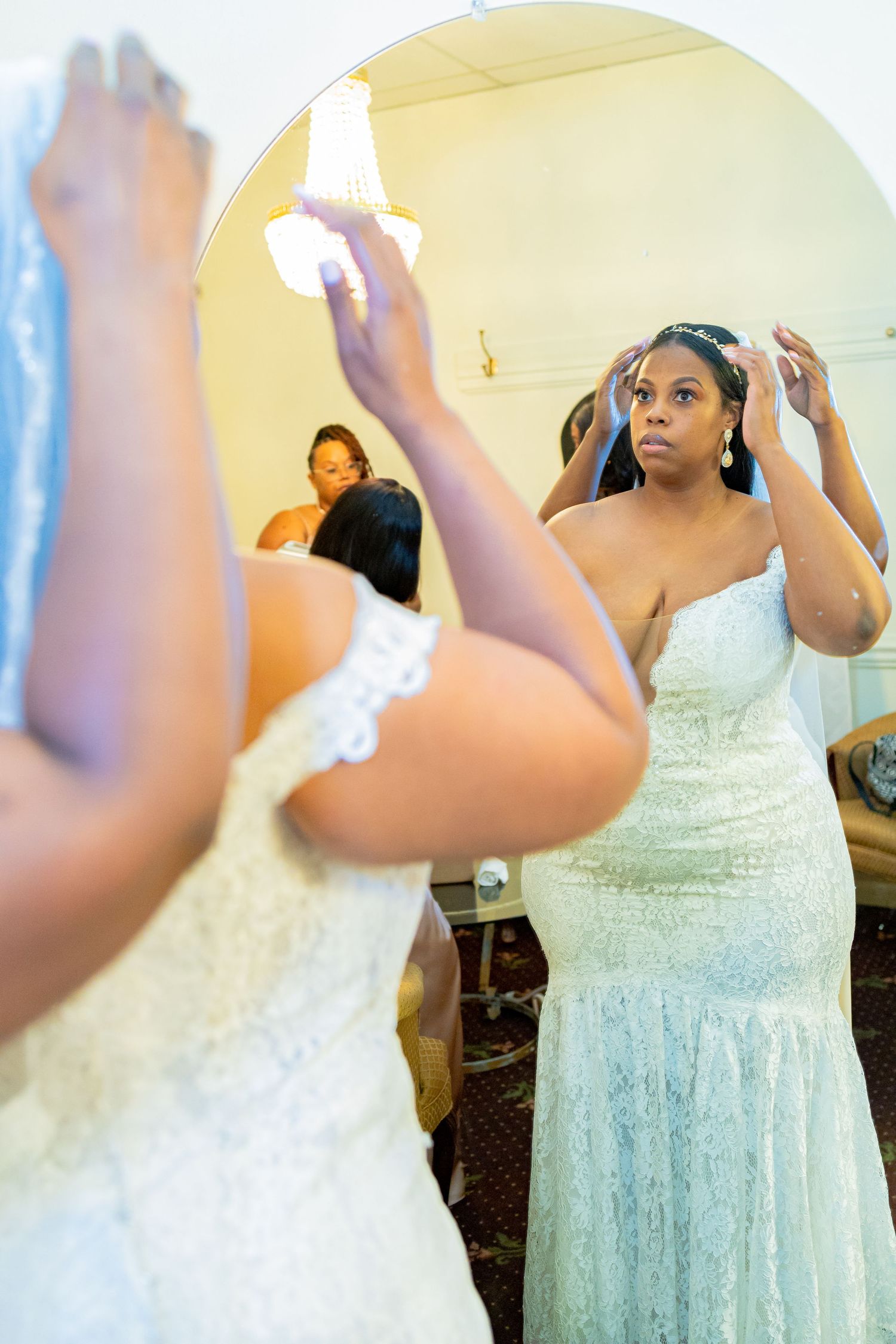 Wedding day Mirror gazing getting ready wedding Photography