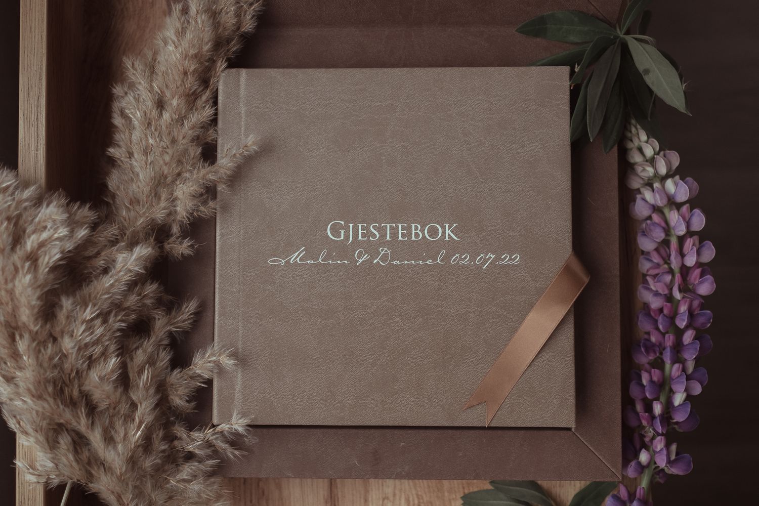 gjestebok