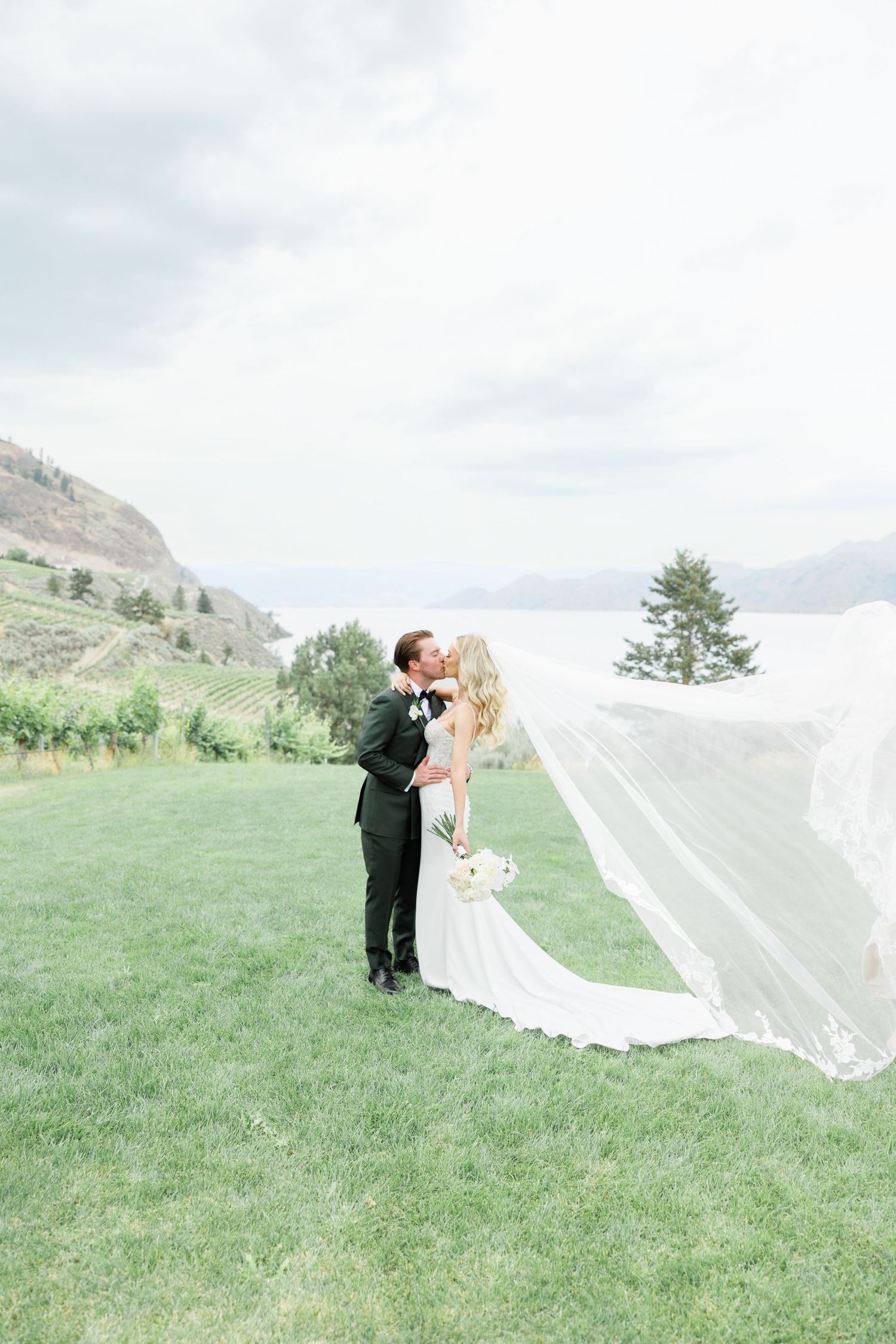 summerland wedding photographer