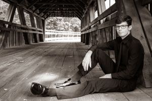 Best Senior photographer Toledo, Maumee, Whitehouse, Waterville, NWO