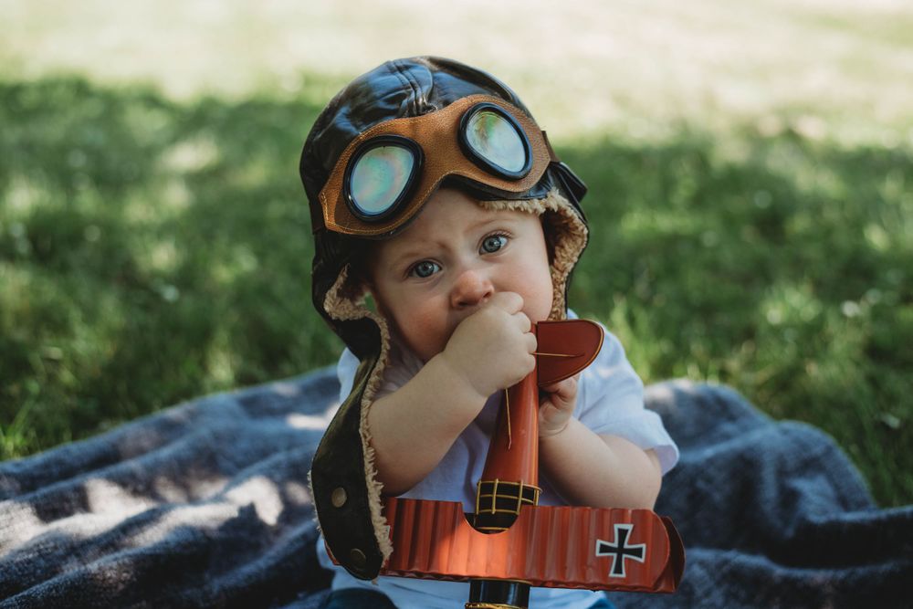one year old airplane