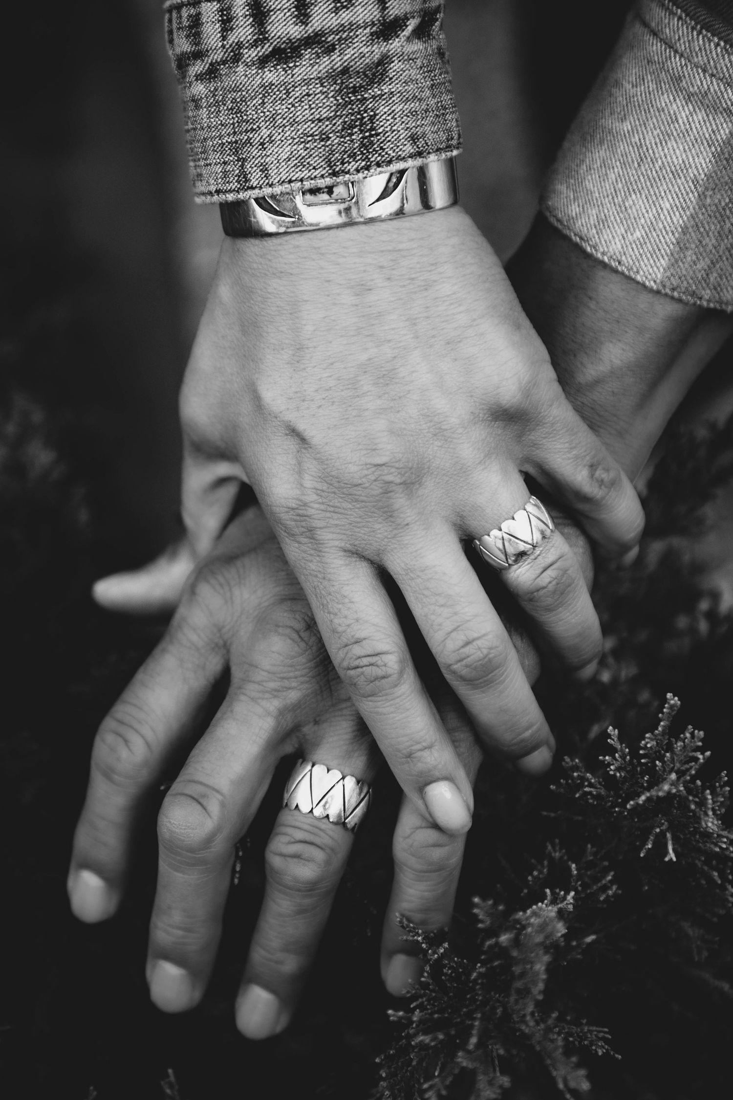 Robert & Sue (DANADAN)-1-Anniversary Pictures-Half Session-DC Barrone Photography-Taos, NM